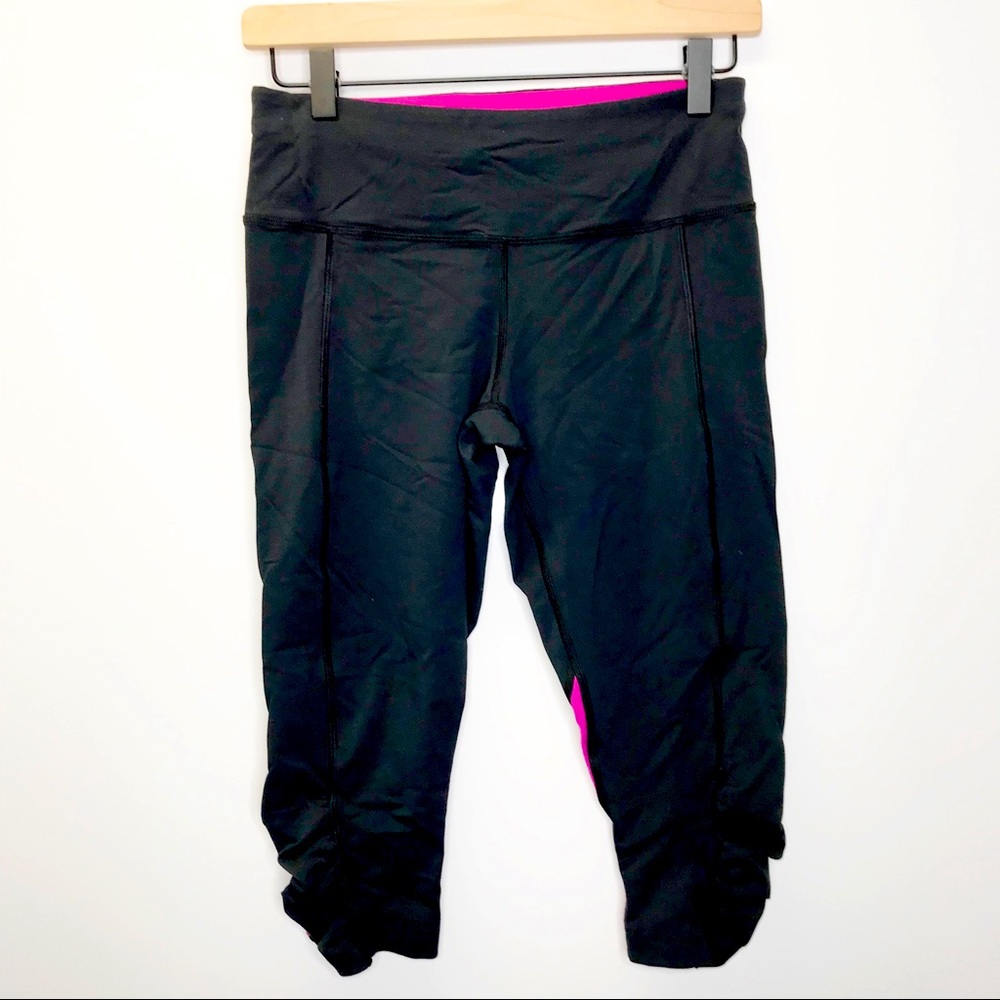 Lululemon Run Pace Crop black pink leggings size 6